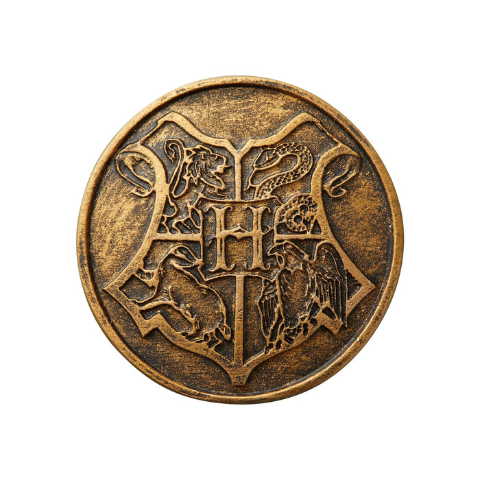 Hogwarts Castle w/ Hagrid Hut