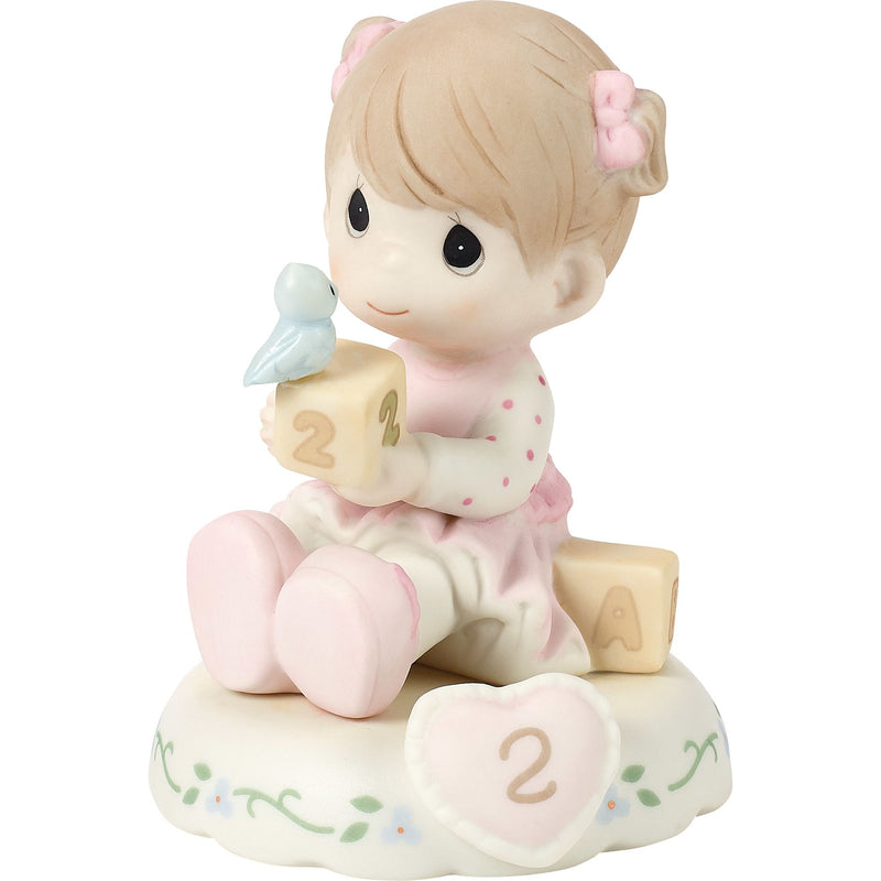 Brun. Girl w Blocks  Age 2 Fig