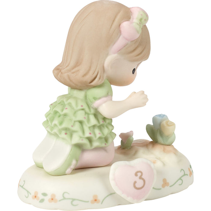 Brun. Girl w Flowers Age 3 Fig