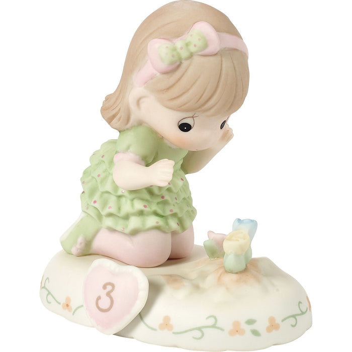 Brun. Girl w Flowers Age 3 Fig