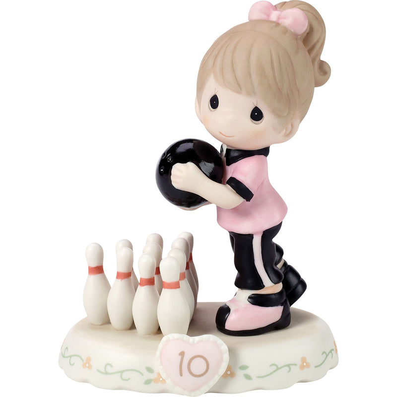 B. Girl Bowling Age 10 Fig