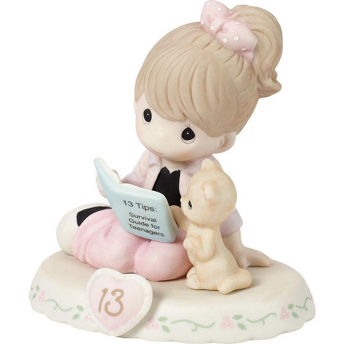 B. Girl Book w Kitten 13 Fig