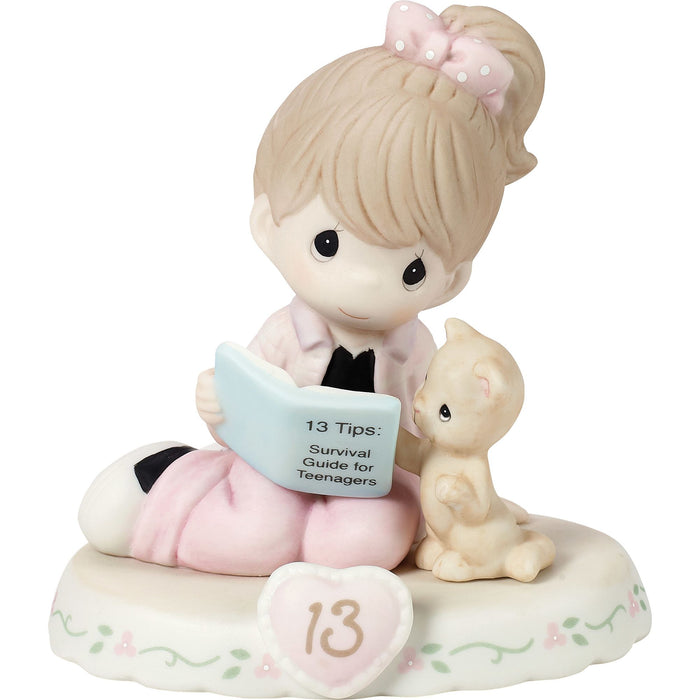 B. Girl Book w Kitten 13 Fig