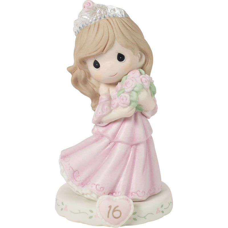 B. Girl Tiara w Bouquet 16 Fig