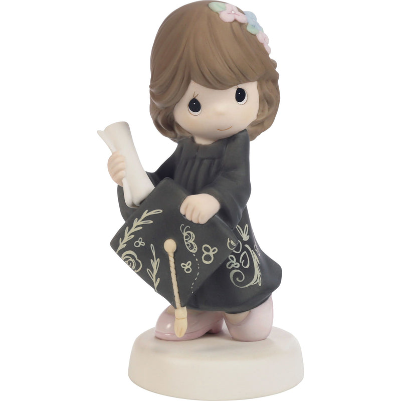 Grad Brun Girl w Blck Gown Fig