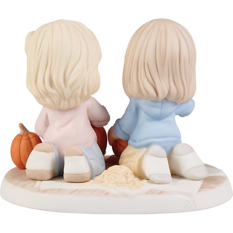 2 Friends Carving Pumpkins Fig