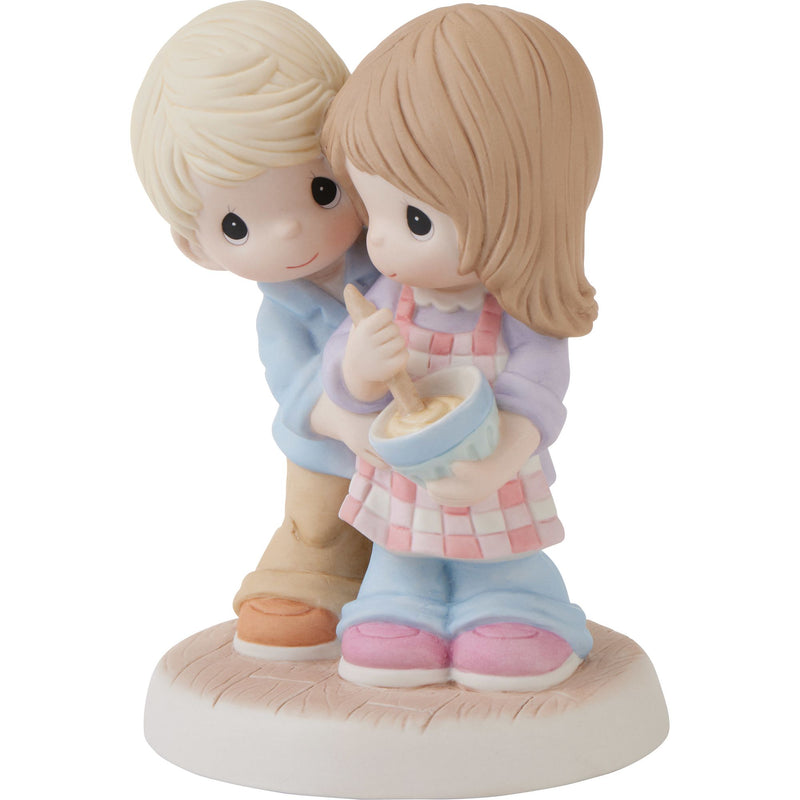 Cpl Back Hug While Baking Fig
