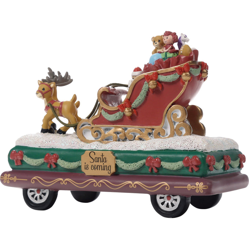 Santa Parade Sleigh Gifts Fig