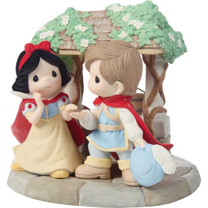 Ltd Ed Snow White & Prince Fig