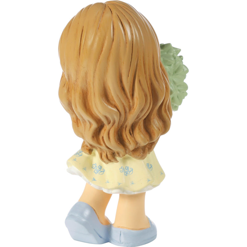 Girl w Bouquet of Flowers Fig