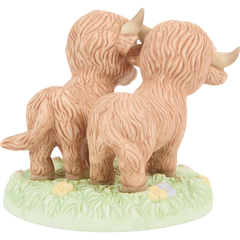 Highland Cow Couple Figurine