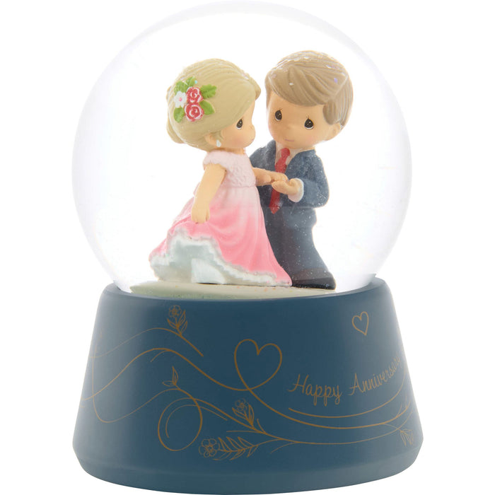 Anniversary Couple Snow Globe