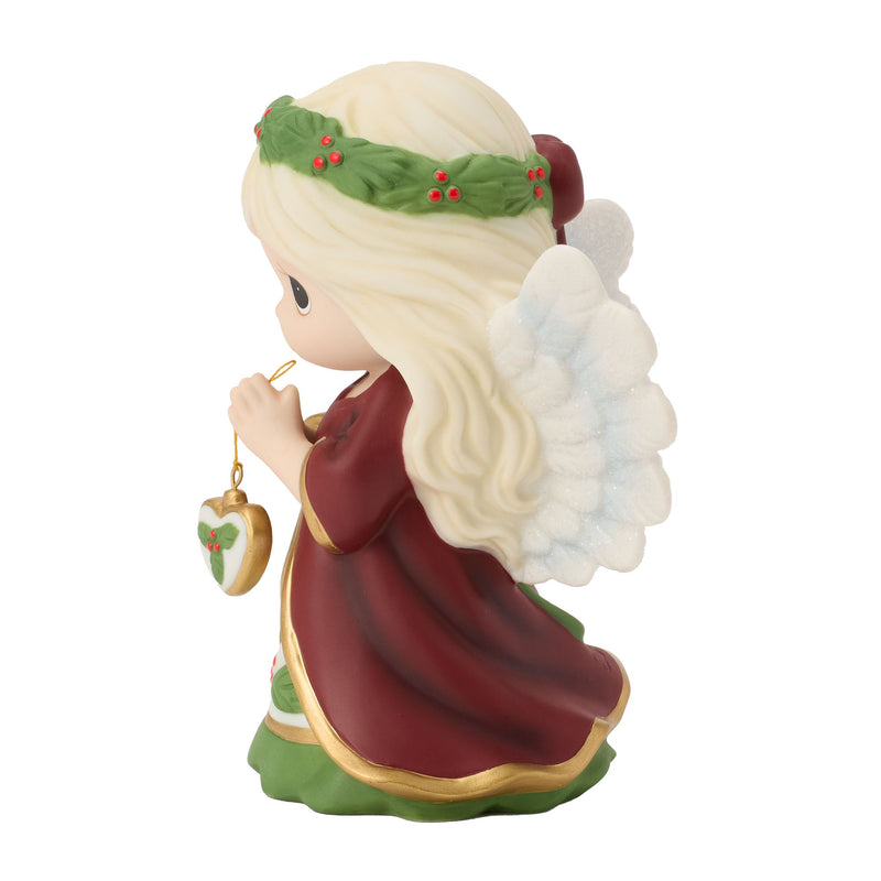 Annual Angel With Heart Fig