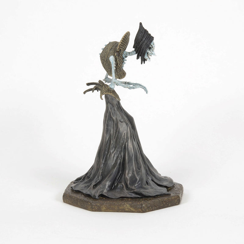 Fright Ave. Beldam Beckons