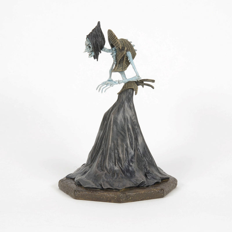 Fright Ave. Beldam Beckons