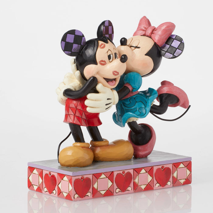 Mickey and Minnie Love Kisses