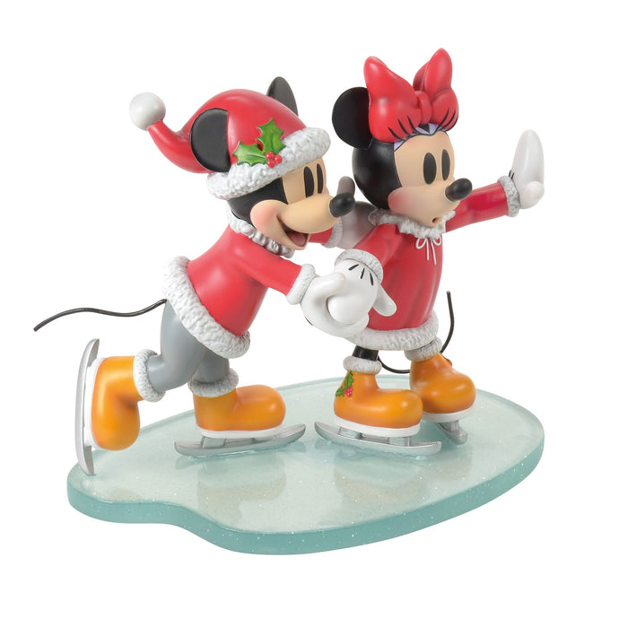 Mickey & Minnie Skating