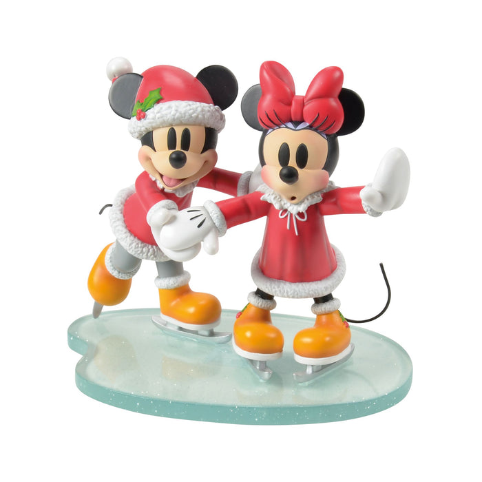 Mickey & Minnie Skating