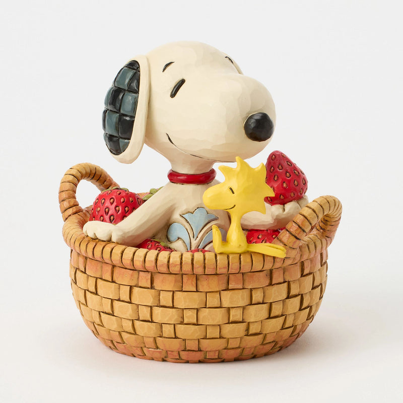 Snoopy in Strawberry Basket