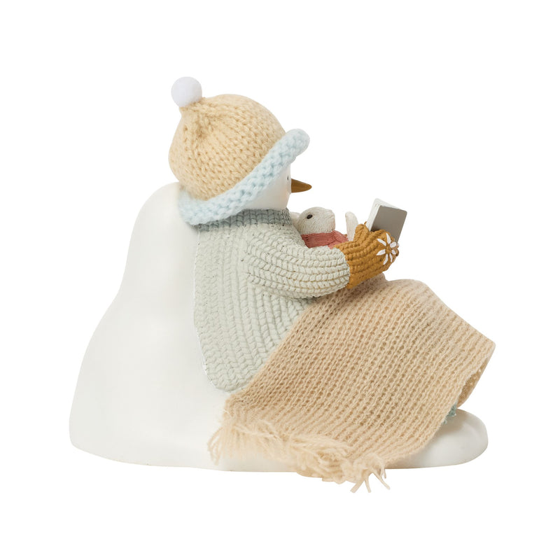 Snowy Tales Figurine