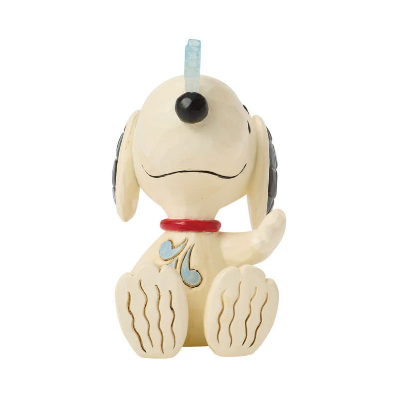 Snoopy Snowflake on Nose Mini