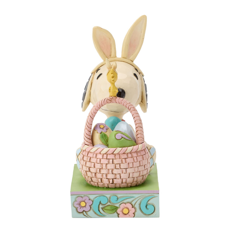 Snoopy w Basket of Easter Egg