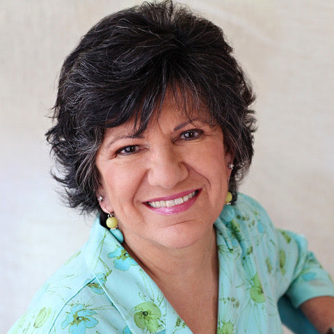 Artist Phyllis Dobbs