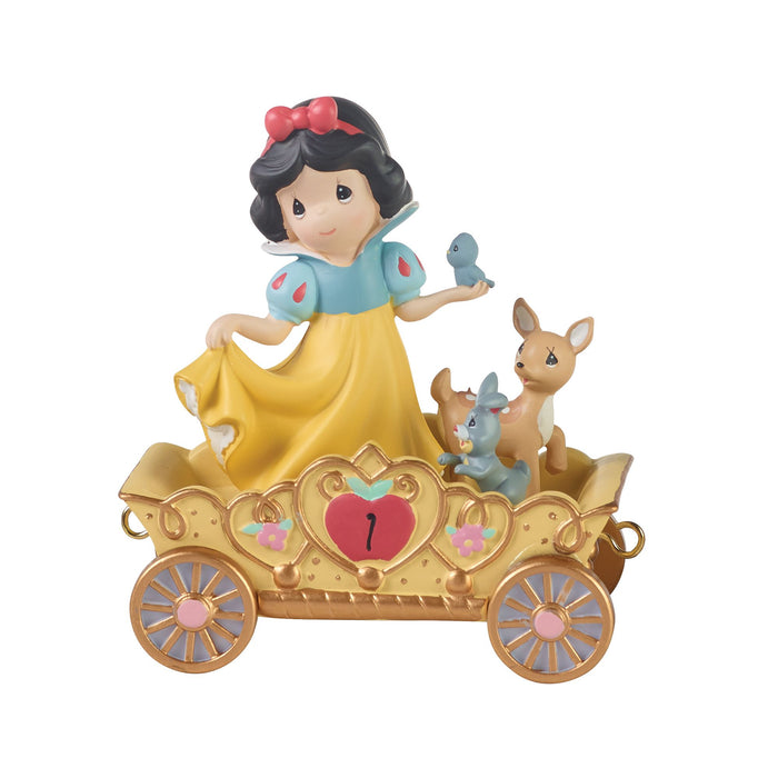 Bday Parade Snow White- 1 Fig
