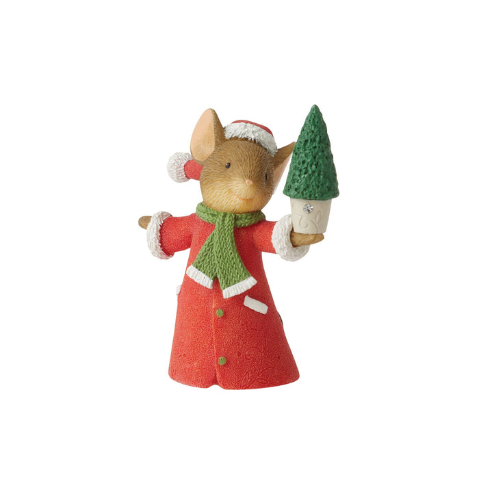 Decorating the Tree figurine